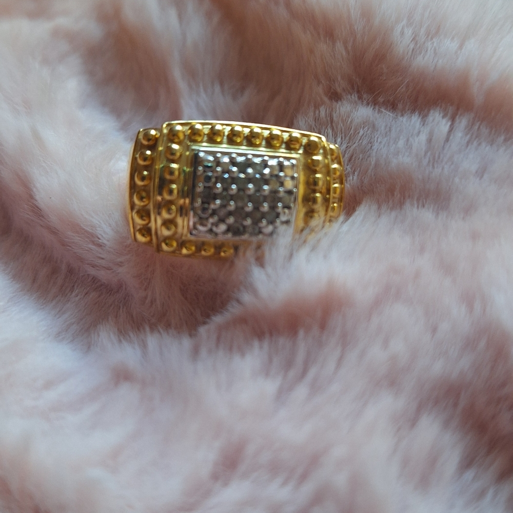 Diamond ring